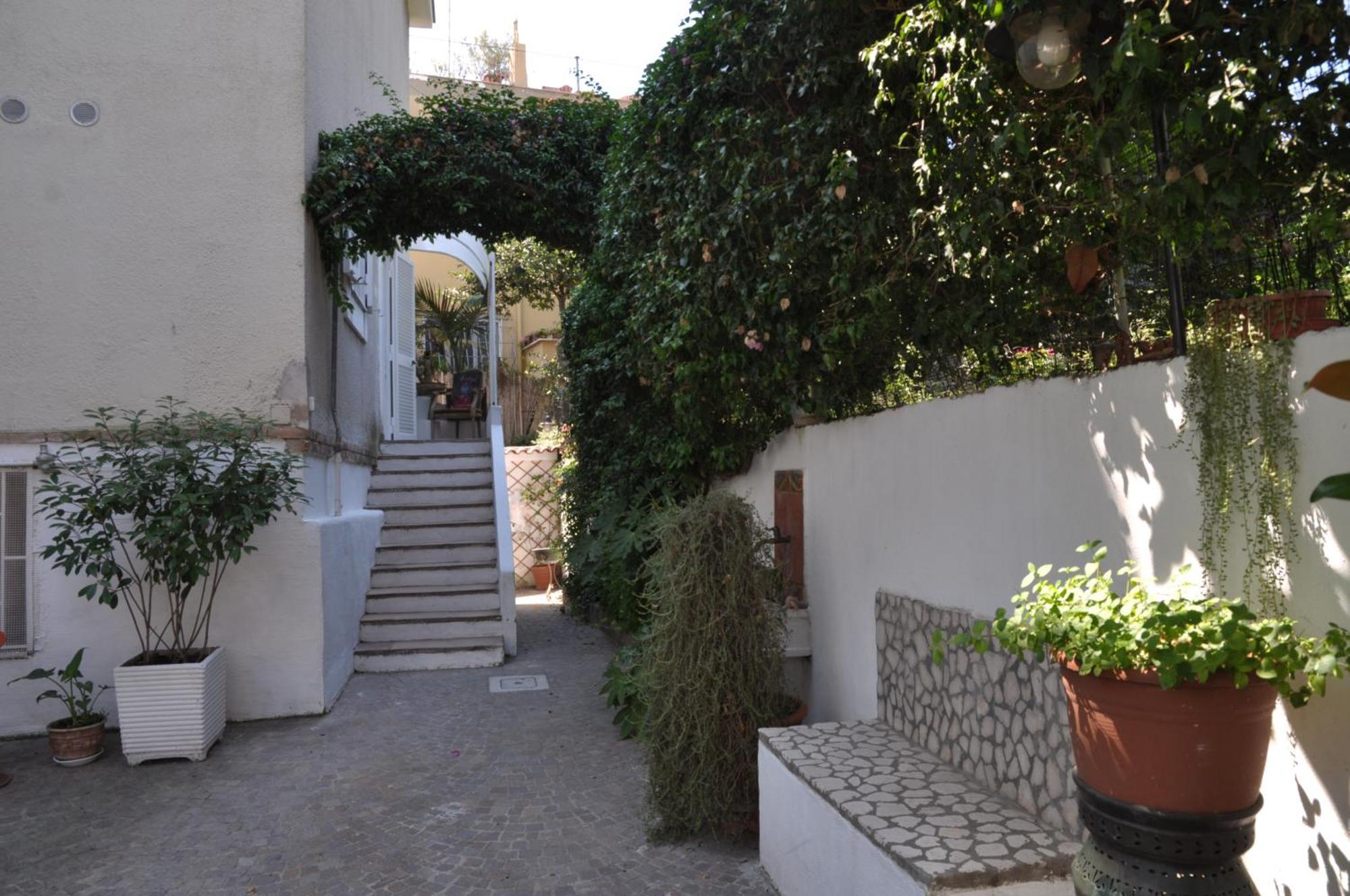 Residenza Le Rose Villa D'Arte ナポリ エクステリア 写真